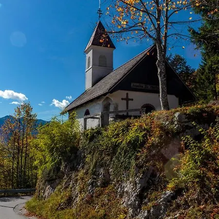 Feriehus House Pokljuka - Bohinj Koprivnik v Bohinju